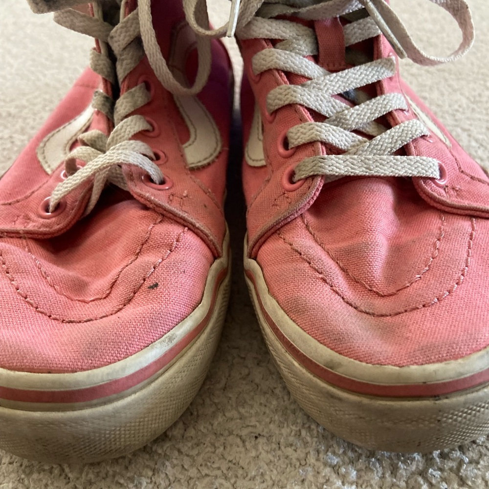 Vans pink size 2.5